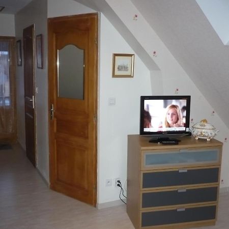 Chambre D'Hote Equipee En Studio Molliens-Dreuil Exteriör bild
